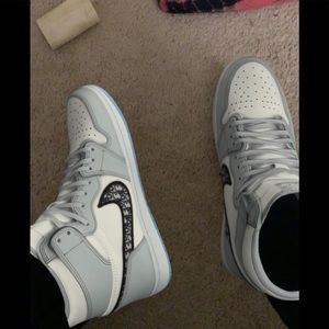 We selling chocolates